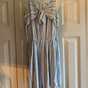 Abercrombie Kids Romper, blue and white stripe with bow detail. Size 13/14